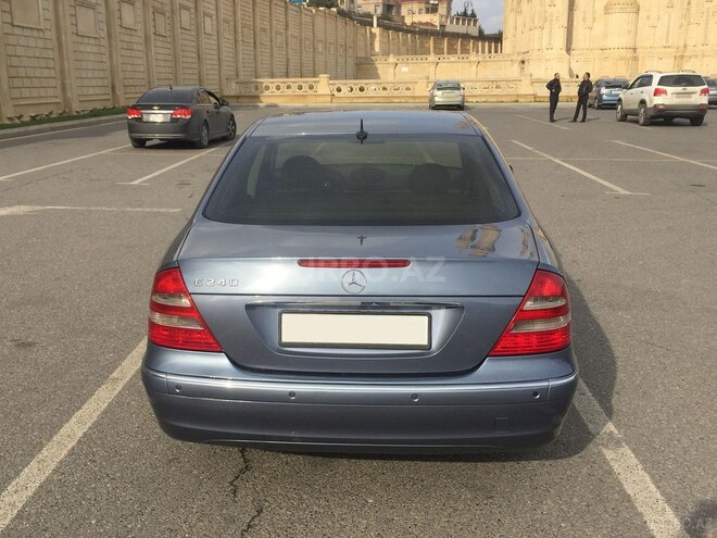 Mercedes E 240 2002, 280,000 km - 2.6 l - Bakı