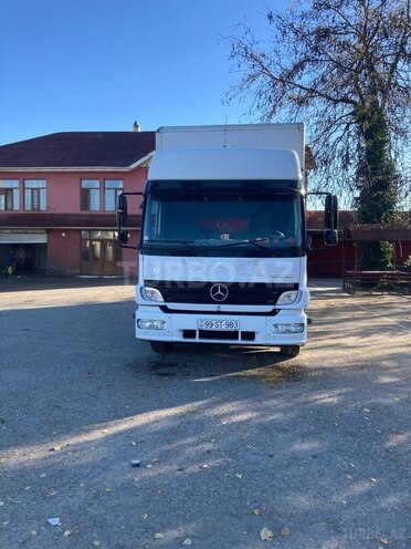 Mercedes Atego 1222 2007, 860,300 km - 4.5 л - Qusar