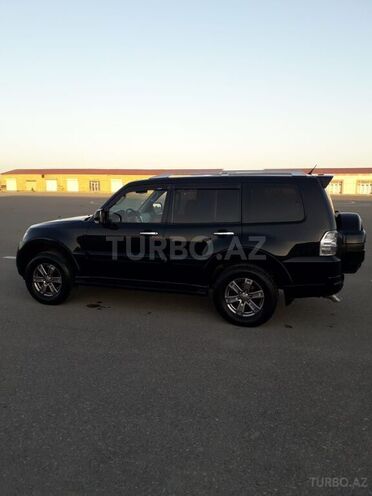 Mitsubishi Pajero 2007, 206,000 km - 3.0 л - Bakı