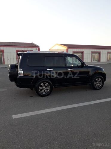 Mitsubishi Pajero 2007, 206,000 km - 3.0 л - Bakı