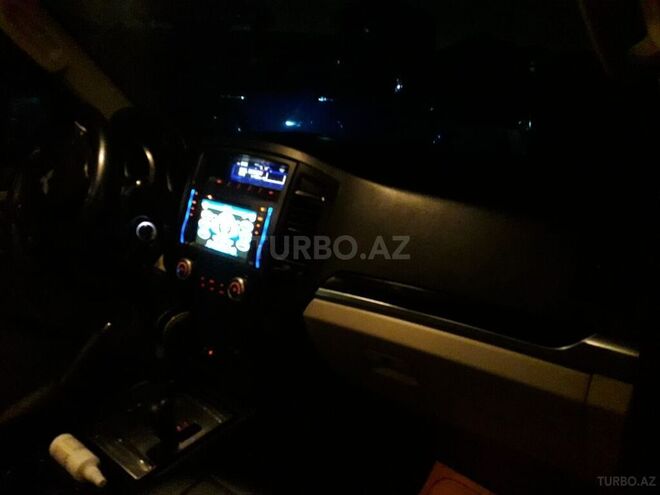 Mitsubishi Pajero 2007, 206,000 km - 3.0 л - Bakı