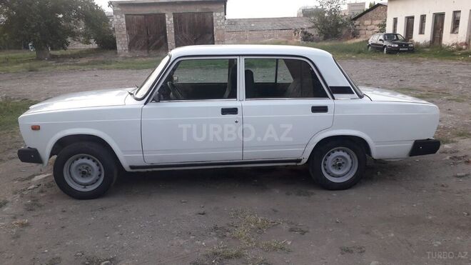 LADA (VAZ) 2107 2006, 200,000 km - 1.5 l - Gəncə