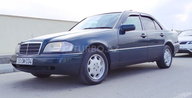 Mercedes C 220 1995, 430,000 km - 2.2 l - Sumqayıt
