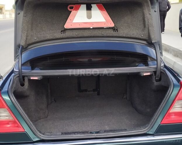 Mercedes C 220 1995, 430,000 km - 2.2 l - Sumqayıt