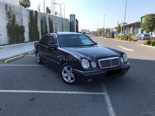 Mercedes E 230 1996, 314,000 km - 2.3 l - Bakı