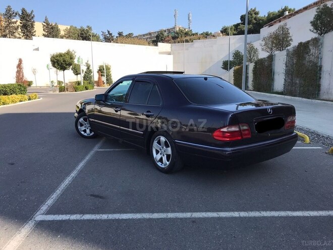 Mercedes E 230 1996, 314,000 km - 2.3 l - Bakı