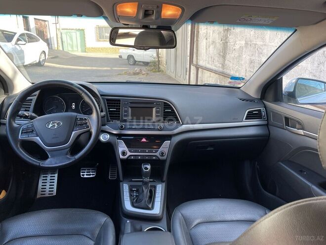 Hyundai Elantra 2017, 83,000 km - 2.0 l - Bakı