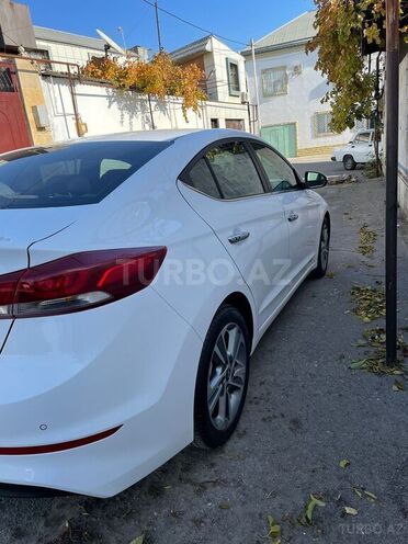 Hyundai Elantra 2017, 83,000 km - 2.0 l - Bakı