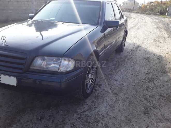 Mercedes C 220 1996, 299,842 km - 2.2 л - Mingəçevir