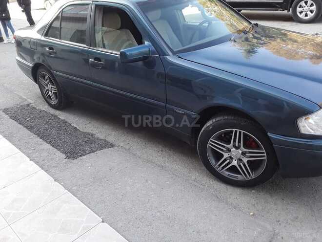 Mercedes C 220 1996, 299,842 km - 2.2 л - Mingəçevir