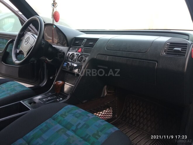 Mercedes C 180 1996, 236,789 km - 1.8 l - Bakı