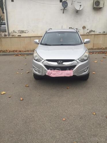 Hyundai ix35 2012, 169,890 km - 2.0 l - Naftalan