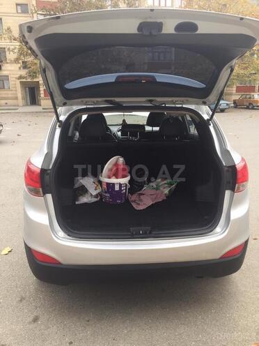 Hyundai ix35 2012, 169,890 km - 2.0 l - Naftalan