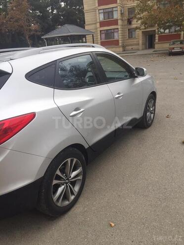 Hyundai ix35 2012, 169,890 km - 2.0 l - Naftalan