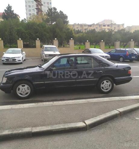 Mercedes E 220 1995, 500,000 km - 2.2 l - Bakı