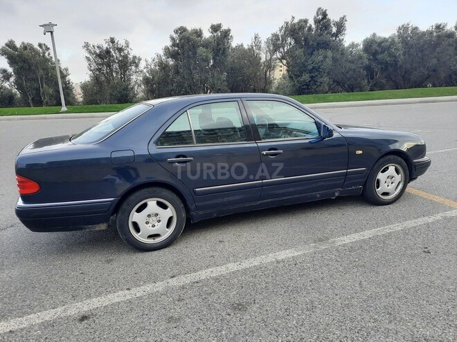 Mercedes E 230 1995, 326,800 km - 2.3 l - Bakı
