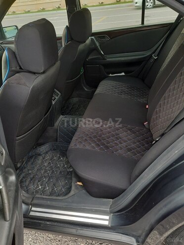 Mercedes E 230 1995, 326,800 km - 2.3 l - Bakı