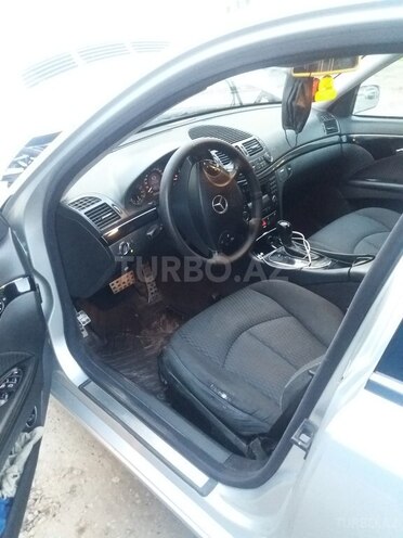 Mercedes E 220 2002, 512,000 km - 2.2 l - Beyləqan