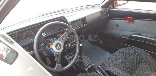Nissan Bluebird 1988, 100,000 km - 2.0 л - Gəncə