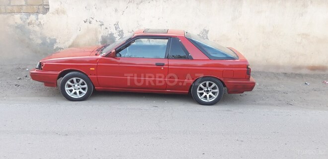 Nissan Bluebird 1988, 100,000 km - 2.0 л - Gəncə