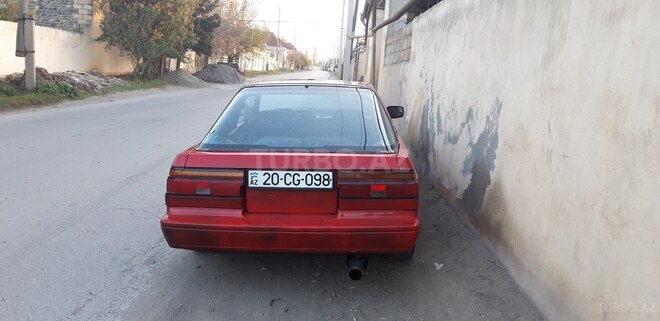 Nissan Bluebird 1988, 100,000 km - 2.0 л - Gəncə