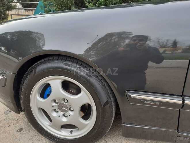 Mercedes E 240 2000, 131,000 km - 2.4 l - Ağstafa
