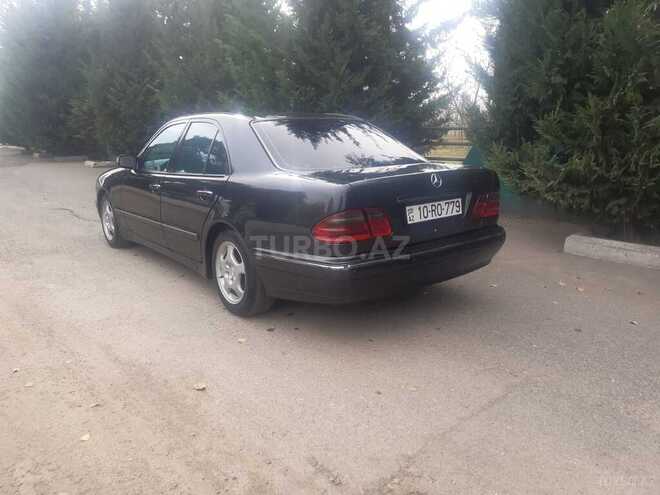 Mercedes E 240 2000, 131,000 km - 2.4 l - Ağstafa
