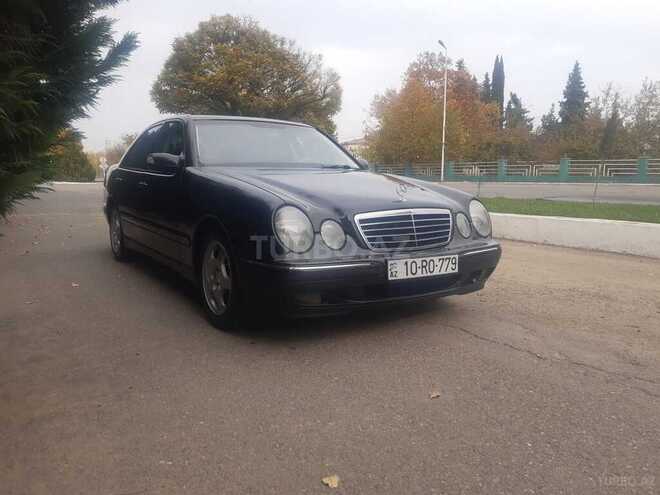 Mercedes E 240 2000, 131,000 km - 2.4 l - Ağstafa
