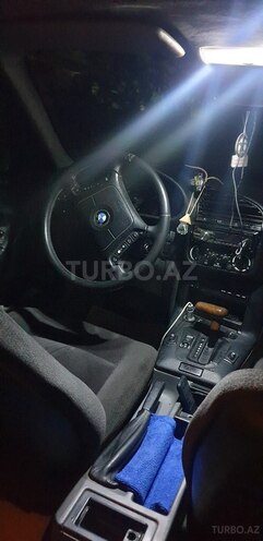 BMW 318 1993, 250,000 km - 1.8 л - Masallı