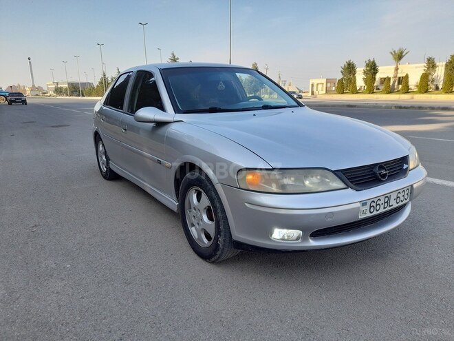 Opel Vectra 1999, 360,200 km - 1.8 l - Gəncə