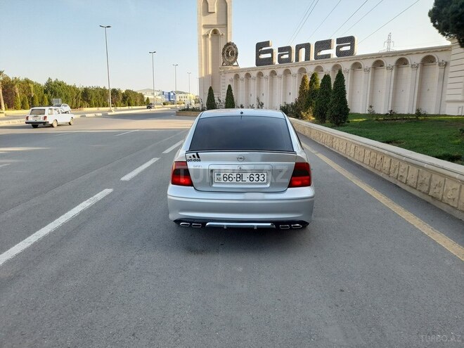 Opel Vectra 1999, 360,200 km - 1.8 l - Gəncə