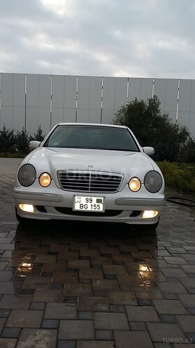 Mercedes E 240 2000, 280,000 km - 2.4 l - Bakı