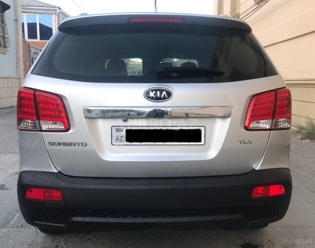 Kia Sorento 2011, 68,000 km - 2.0 l - Bakı
