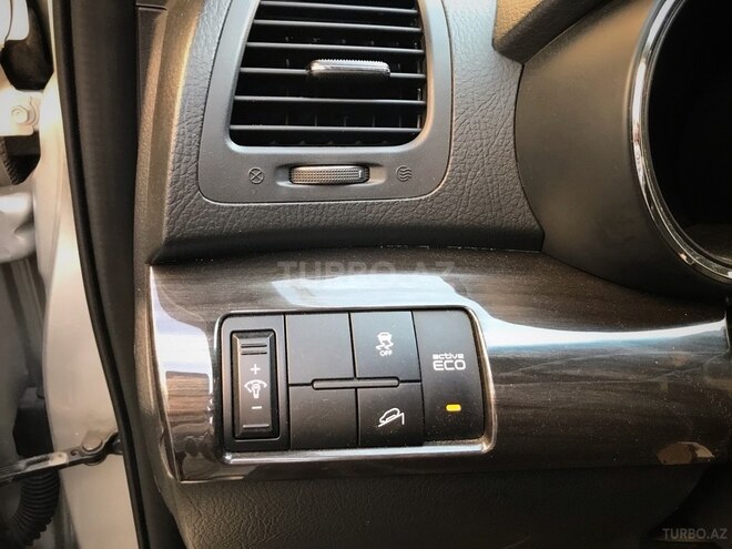 Kia Sorento 2011, 68,000 km - 2.0 l - Bakı