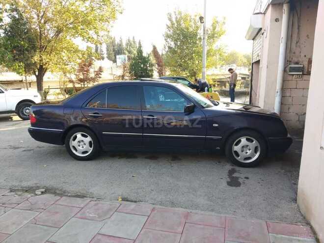 Mercedes E 240 1999, 185,637 km - 2.4 l - Şirvan