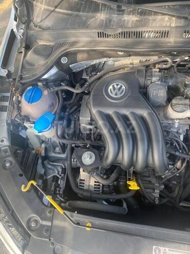 Volkswagen Jetta 2015, 114,812 km - 2.0 l - Bakı