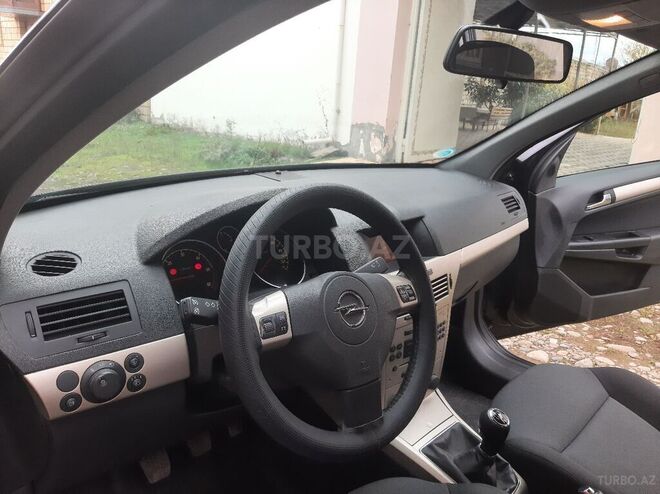 Opel Astra 2007, 196,800 km - 1.3 l - Gəncə