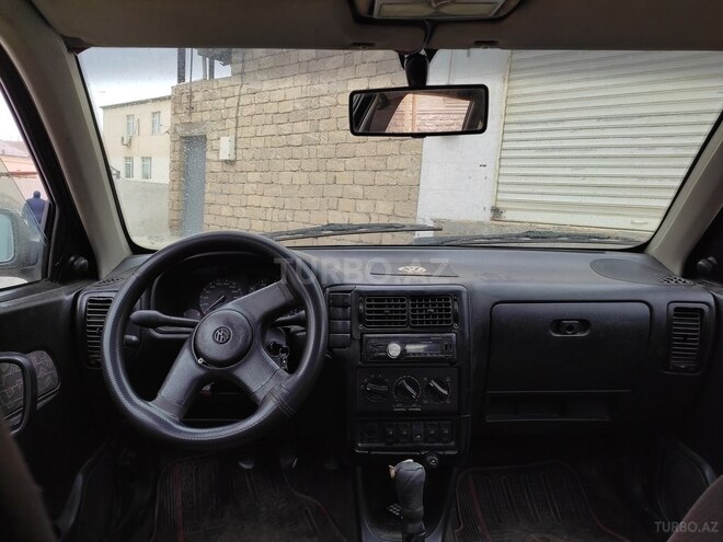 Volkswagen Polo 1995, 293,348 km - 1.6 l - Bakı