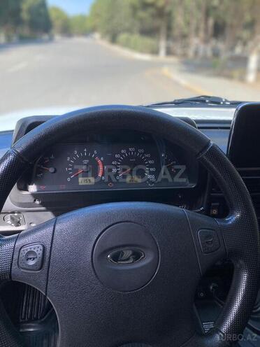 LADA (VAZ) Niva 2017, 40,000 km - 1.7 l - Quba