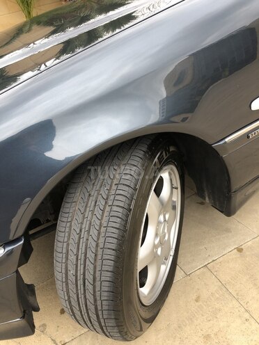 Mercedes C 220 1998, 498,000 km - 2.2 l - Bakı