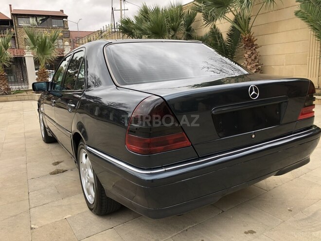 Mercedes C 220 1998, 498,000 km - 2.2 l - Bakı