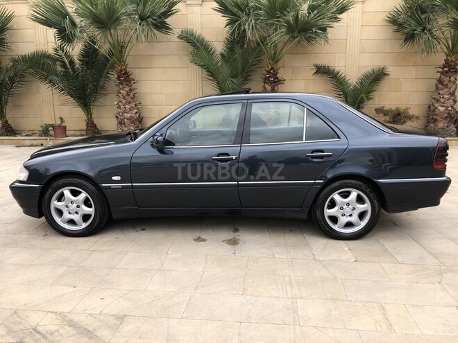 Mercedes C 220 1998, 498,000 km - 2.2 l - Bakı