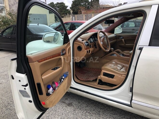 Porsche Cayenne 2006, 261,000 km - 3.2 l - Bakı