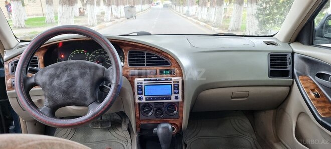 Hyundai Elantra 2002, 260,000 km - 2.0 l - Sumqayıt