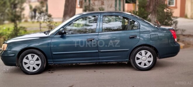 Hyundai Elantra 2002, 260,000 km - 2.0 l - Sumqayıt