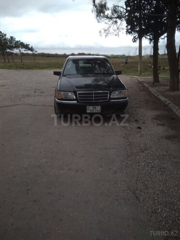 Mercedes C 230 1998, 135,000 km - 2.3 l - Bakı