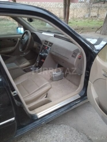 Mercedes C 230 1998, 135,000 km - 2.3 l - Bakı