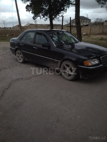 Mercedes C 230 1998, 135,000 km - 2.3 l - Bakı