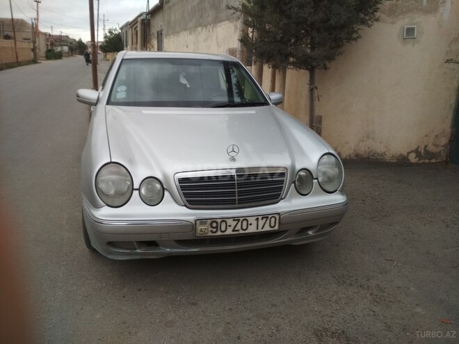 Mercedes E 270 1999, 441,000 km - 2.7 l - Bakı