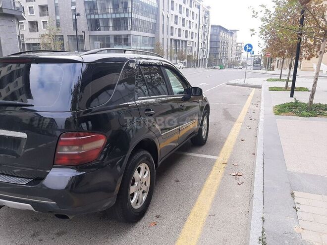 Mercedes ML 300 2006, 342,000 km - 3.0 l - Bakı